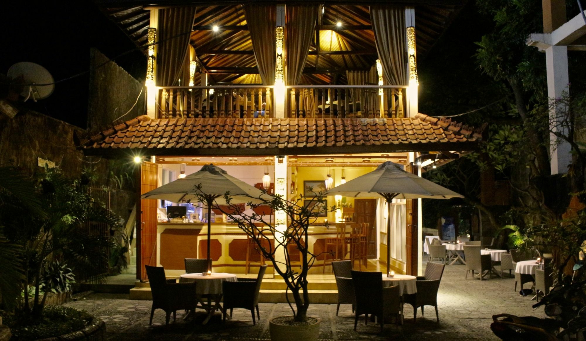 Chonos Hotel Lovina Buleleng  Luaran gambar